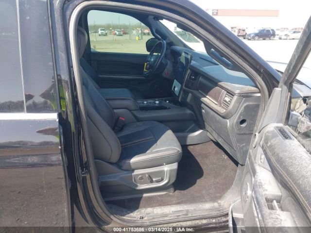 1FMJU1MT0NEA10620 Ford Expedition Platinum