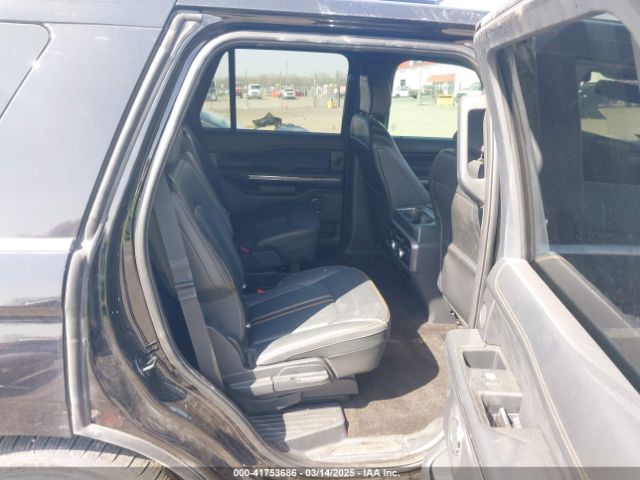 1FMJU1MT0NEA10620 Ford Expedition Platinum
