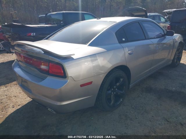 2C3CDXHG5EH122209 Dodge Charger Sxt