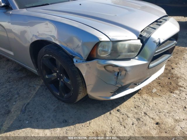 2C3CDXHG5EH122209 Dodge Charger Sxt