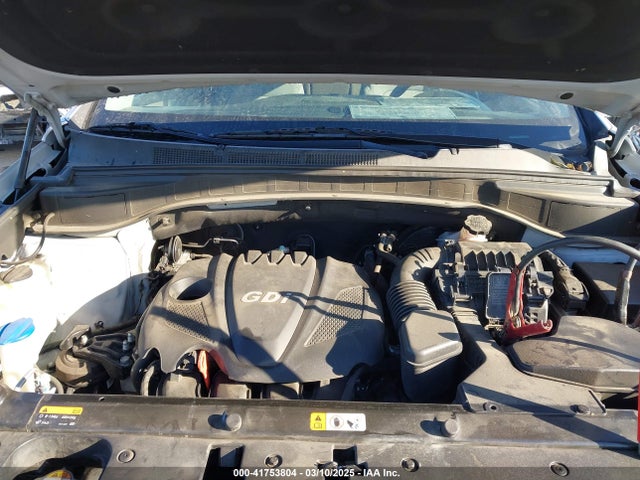 5XYZU3LB2FG278024 Hyundai Santa Fe Sport 2.4l