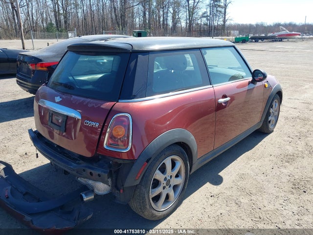 2007 MINI COOPER WMWMF33537TU60428 Photo 3