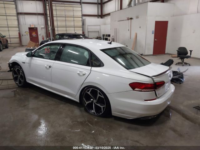 2020 VOLKSWAGEN PASSAT 1VWMA7A31LC011881 Photo 2