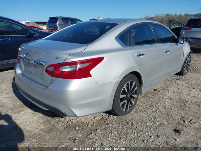1N4AL3AP9JC194056 Nissan Altima 2.5 Sv