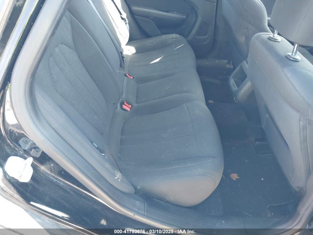 Chrysler 200 Limited 2016 1C3CCCAB4GN120262 Image 8
