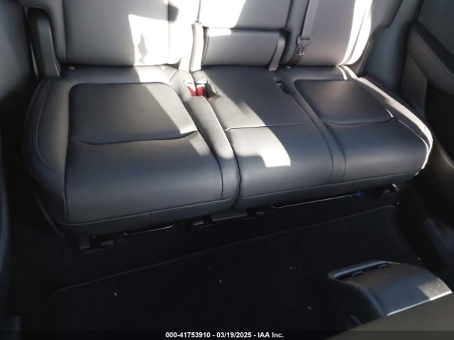 2023 TESLA MODEL Y 7SAYGAEE3PF925928 Photo 7