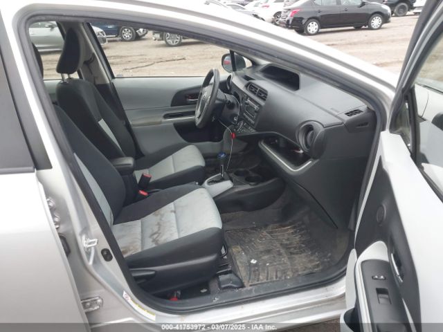 JTDKDTB35E1557798 Toyota Prius C Two