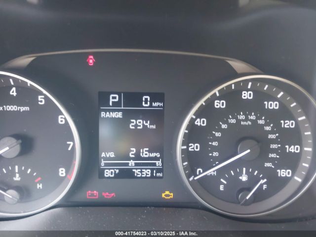 KMHD74LF9HU407738 Hyundai ELANTRA SE