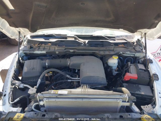 3C6JR6DG5PG550876 RAM 1500 Classic Tradesman  4x2 8' Box