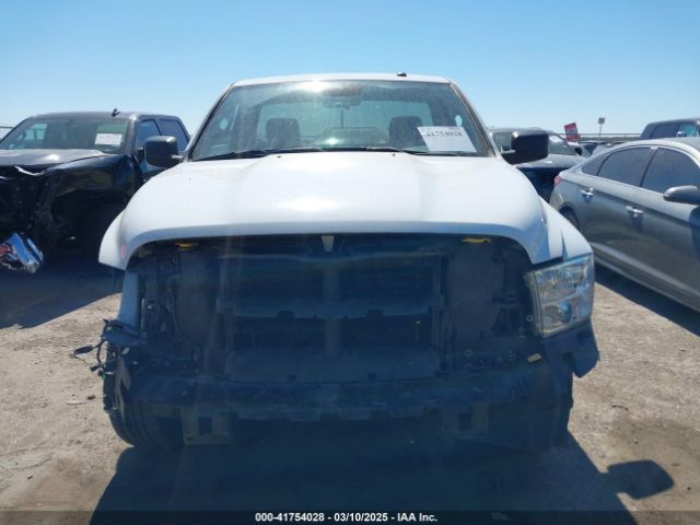 3C6JR6DG5PG550876 RAM 1500 Classic Tradesman  4x2 8' Box