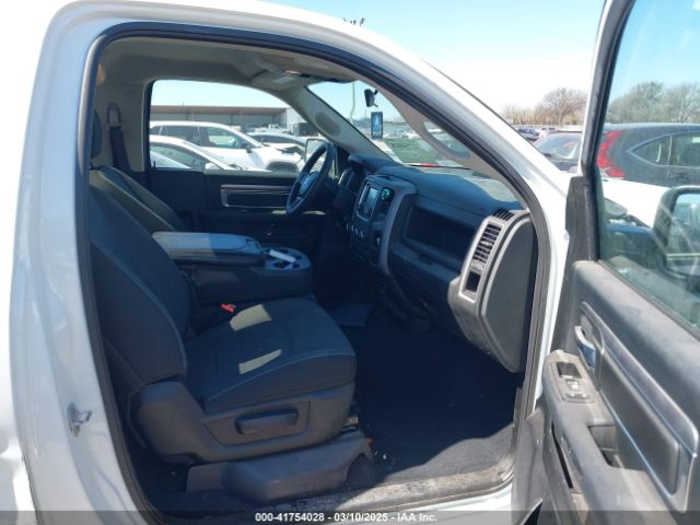 3C6JR6DG5PG550876 RAM 1500 Classic Tradesman  4x2 8' Box