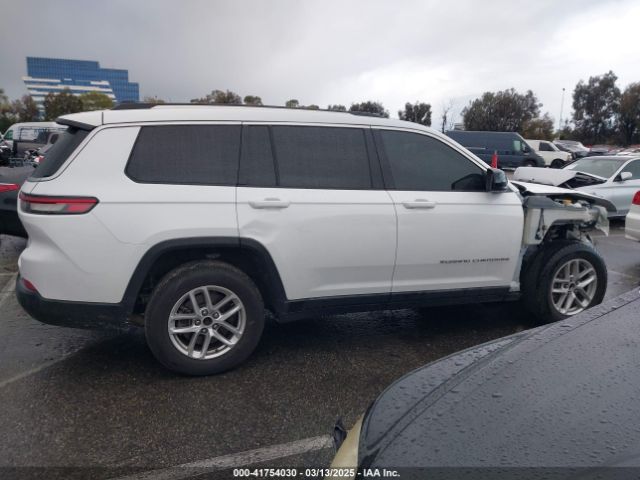 1C4RJJAG8M8211248 Jeep Grand Cherokee L Laredo 4x2