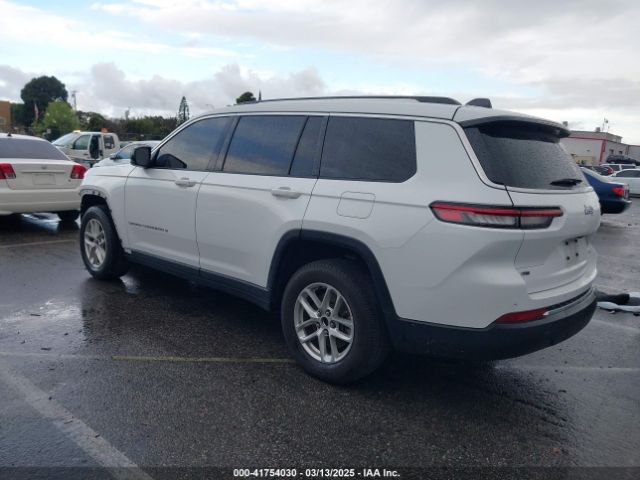 1C4RJJAG8M8211248 Jeep Grand Cherokee L Laredo 4x2