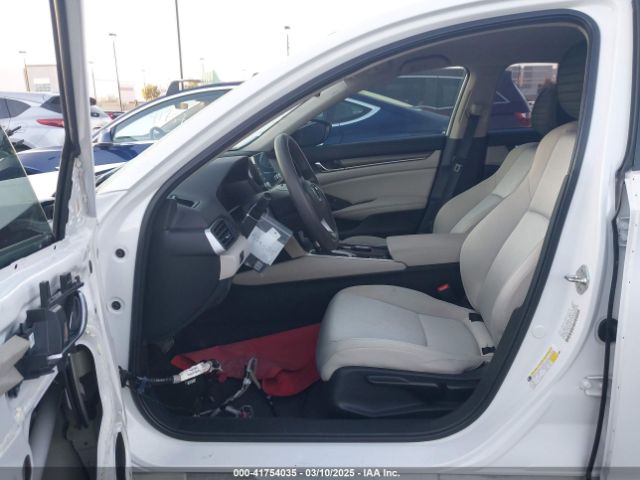 1HGCV1F14KA017127 Honda ACCORD LX