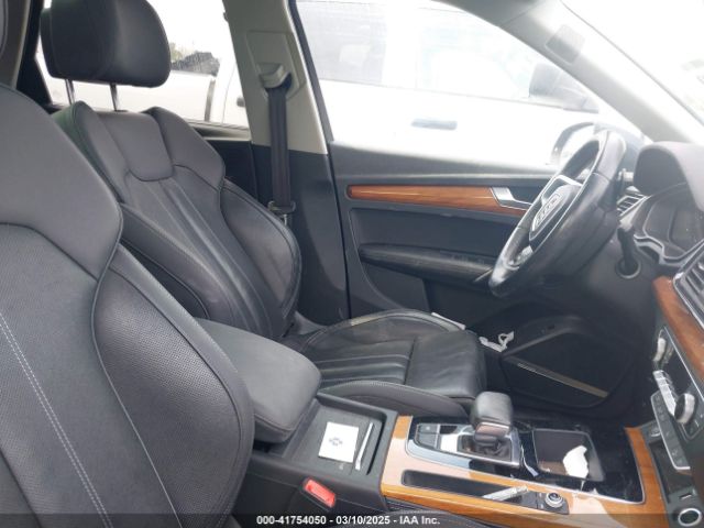 2021 AUDI Q5 WA1BAAFY6M2092843 Photo 4