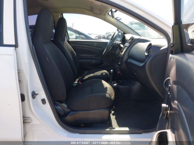 3N1CN7AP0FL952210 Nissan Versa 1.6 S