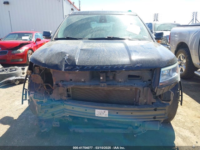 1FM5K7D81KGA88345 Ford EXPLORER XLT