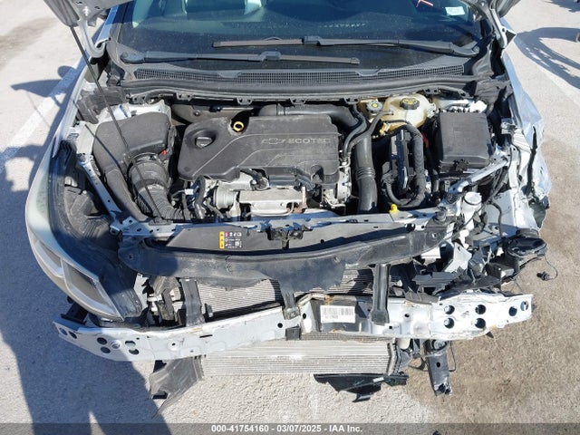1G1BC5SMXJ7131242 Chevrolet Cruze Ls Auto
