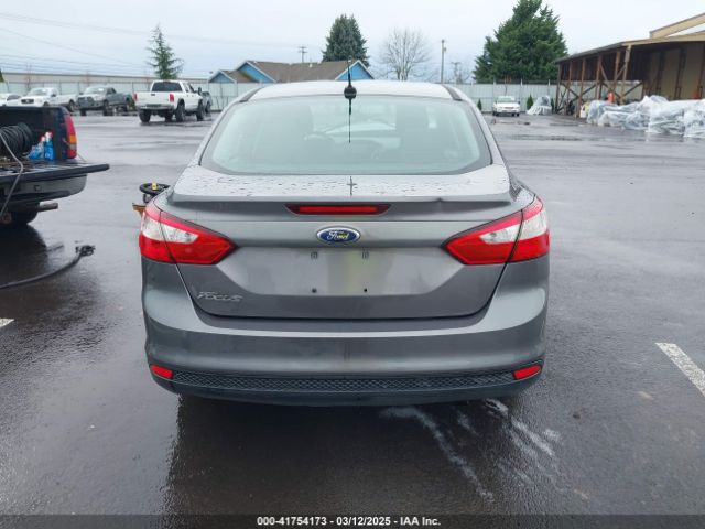 1FADP3E24EL211433 Ford FOCUS S