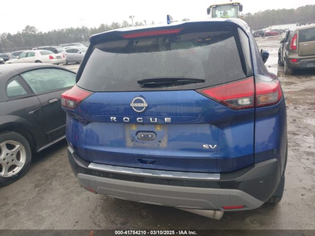 JN8BT3BA9PW408063 Nissan Rogue Sv Fwd