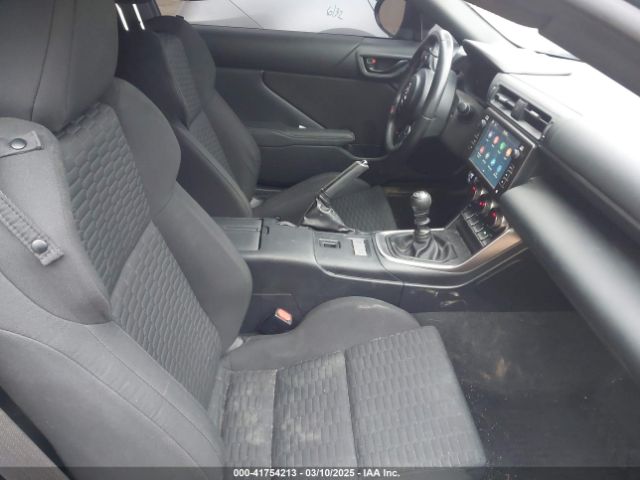 JF1ZNBB1XP9760765 Toyota GR86