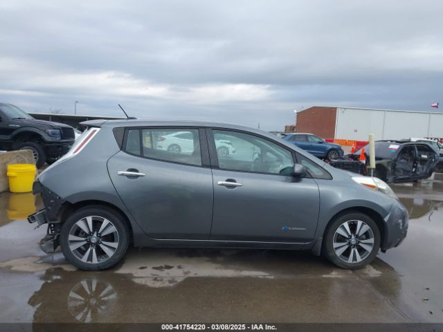 1N4AZ0CP9FC300281 Nissan Leaf Sl