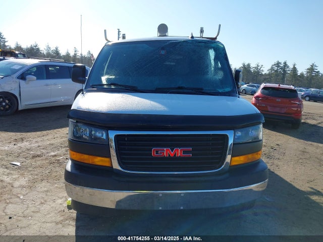 1GTZ7HFB0J1205131 GMC Lc8 - Flexible Fuel Engine