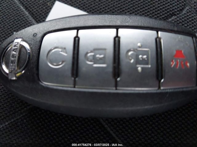 3N1CP5CU7KL547182 Nissan KICKS SV