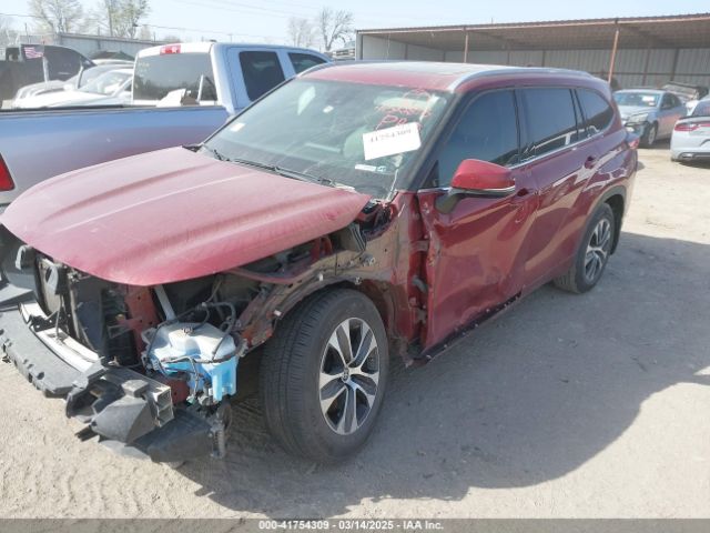 5TDGZRAH2NS091757 Toyota Highlander Xle