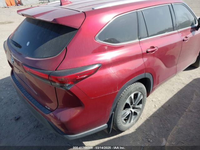 5TDGZRAH2NS091757 Toyota Highlander Xle