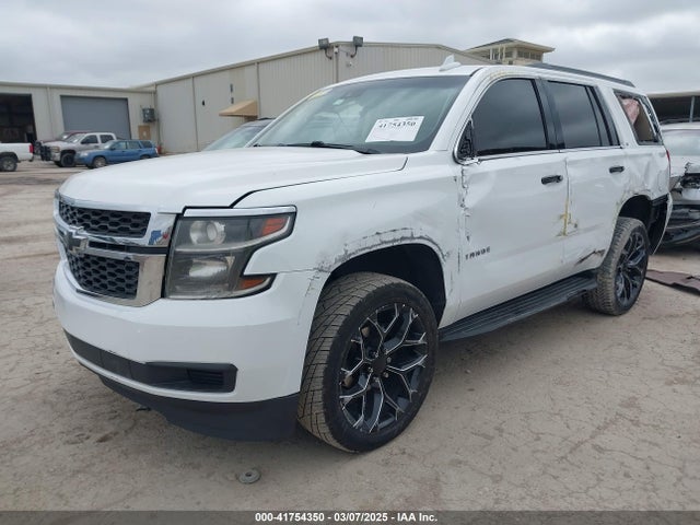 Chevrolet Tahoe Lt 2015 1GNSCBKC4FR530776 Image 2