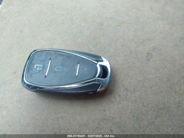 2GNAXJEV4J6150669 Chevrolet EQUINOX LT