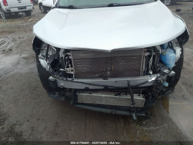 2GNAXJEV4J6150669 Chevrolet EQUINOX LT