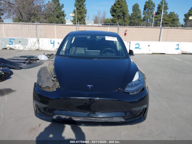 5YJ3E1EA4JF069895 Tesla Model 3 Long Range/mid Range