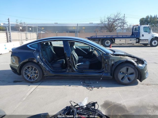 5YJ3E1EA4JF069895 Tesla Model 3 Long Range/mid Range