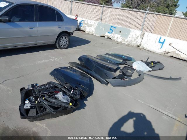 5YJ3E1EA4JF069895 Tesla Model 3 Long Range/mid Range