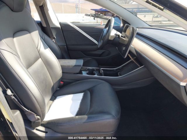 5YJ3E1EA4JF069895 Tesla Model 3 Long Range/mid Range