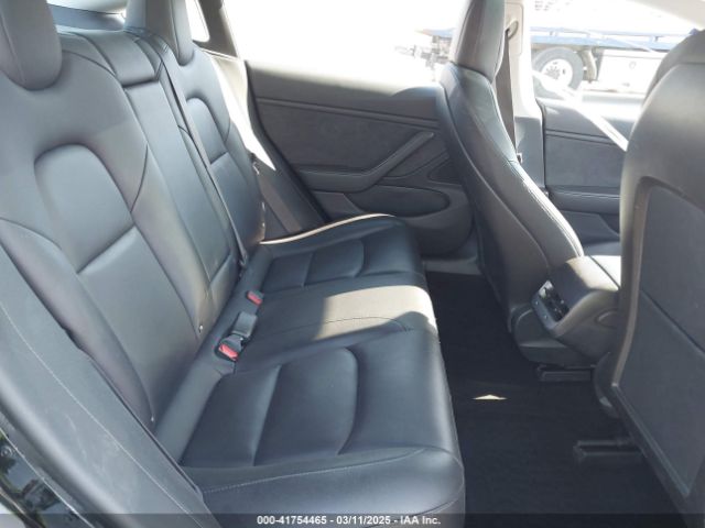 5YJ3E1EA4JF069895 Tesla Model 3 Long Range/mid Range