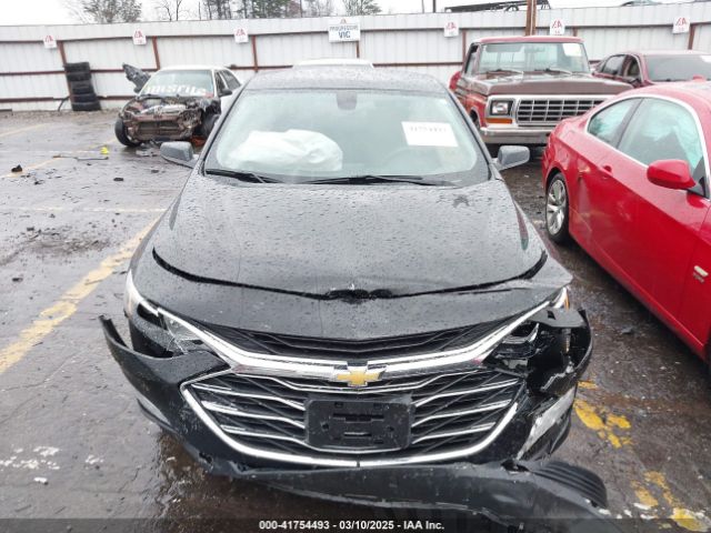1G1ZD5ST8MF034246 Chevrolet Malibu Fwd Lt