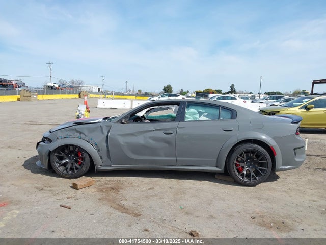 Dodge Charger 2023 2C3CDXL94PH626231 Image 32