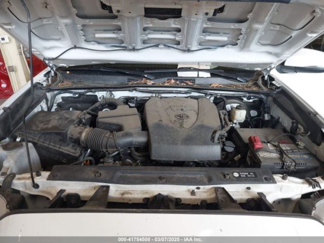 3TMCZ5AN0JM164924 Toyota Tacoma Trd Sport