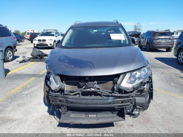 KNMAT2MT7HP617801 Nissan ROGUE SV