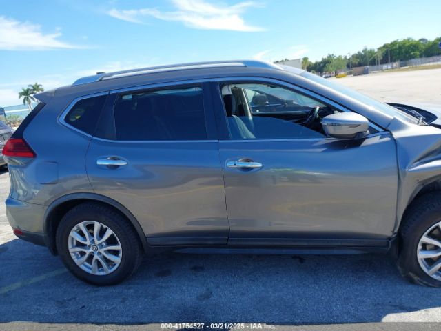 KNMAT2MT7HP617801 Nissan ROGUE SV