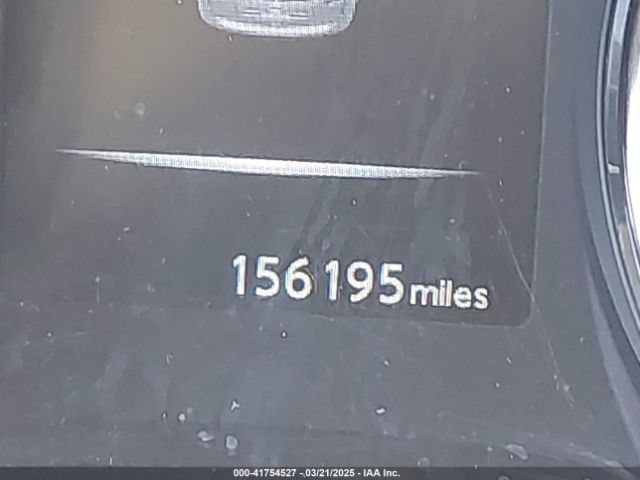 KNMAT2MT7HP617801 Nissan ROGUE SV