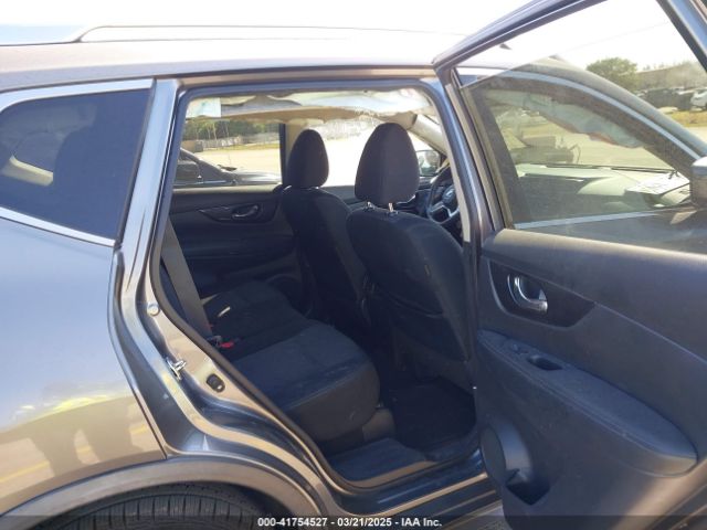 KNMAT2MT7HP617801 Nissan ROGUE SV