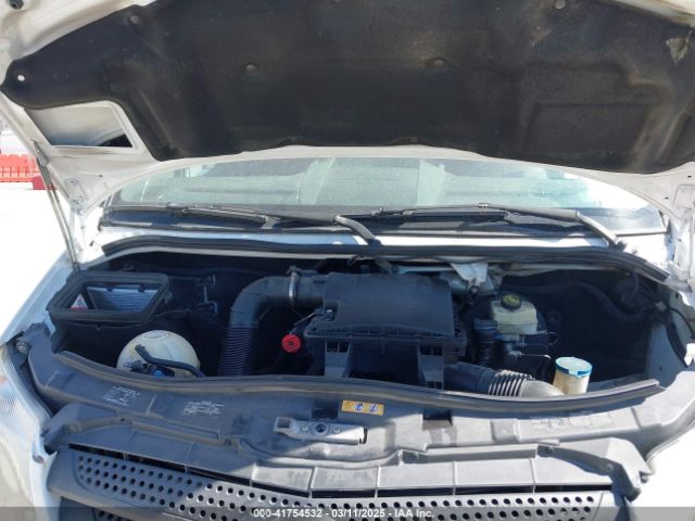 WD3PE7DC1E5896648 Mercedes-Benz Sprinter 2500 Normal Roof