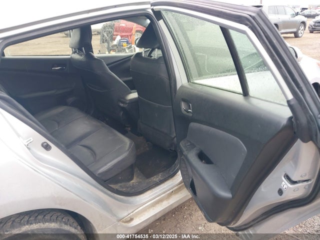 JTDL9RFU8K3001626 Toyota 2zr-fxe,1nm