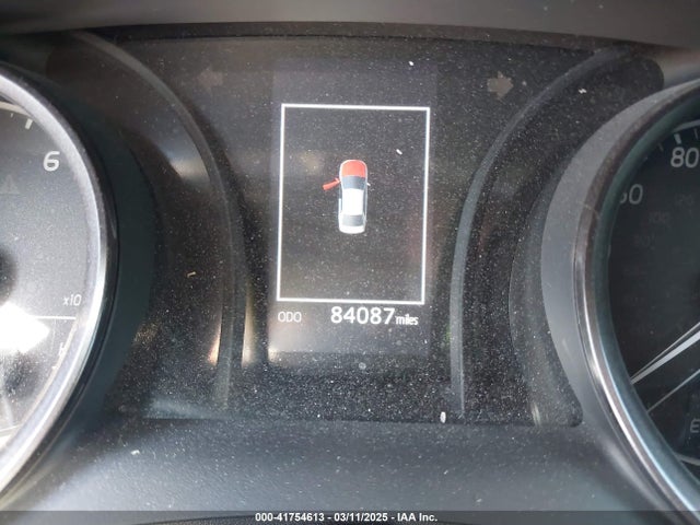 4T1T11AK5NU635999 Toyota CAMRY SE