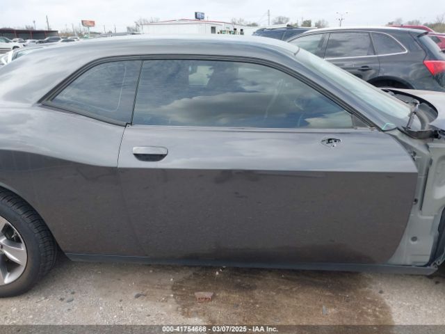 2C3CDZAG0MH635193 Dodge Challenger Sxt