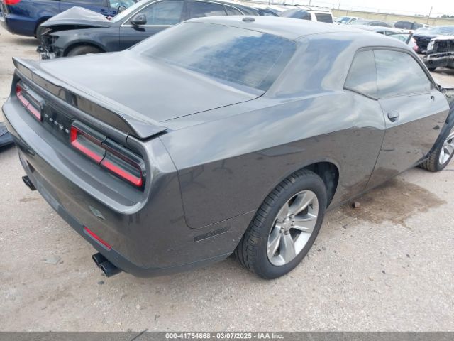 2C3CDZAG0MH635193 Dodge Challenger Sxt
